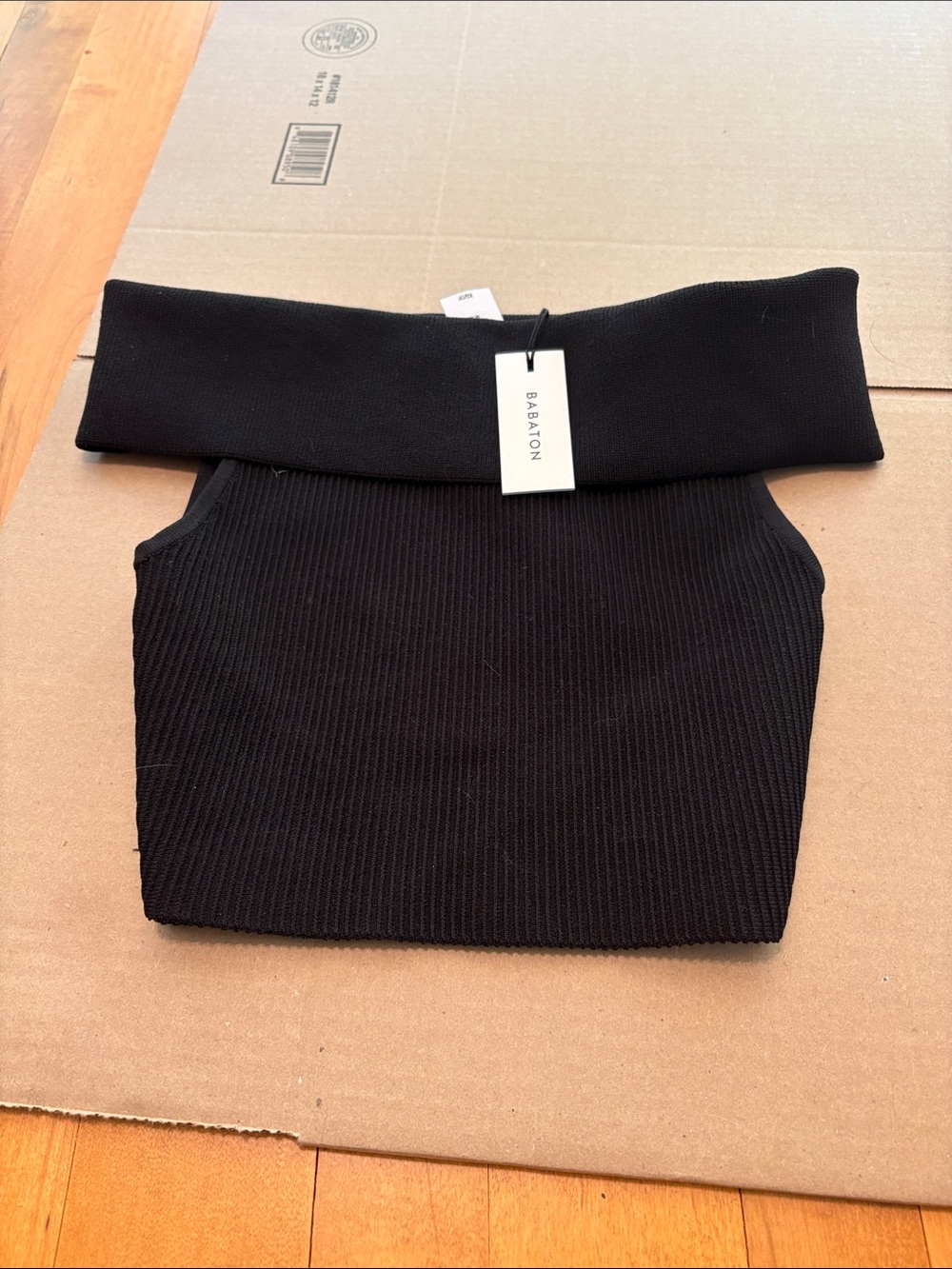 Babaton Black Fold-Over Off-Shoulder Ribbed Crop Top